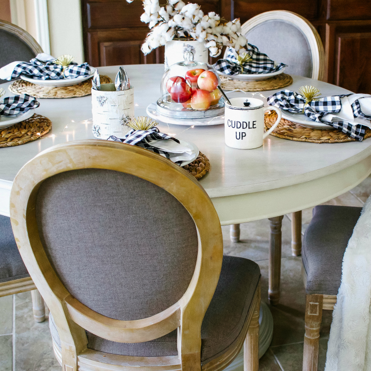 5 Tips for Creating a Fall Tablescape Feature