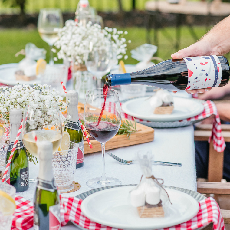 Outdoor Tablescape, Wine Pour