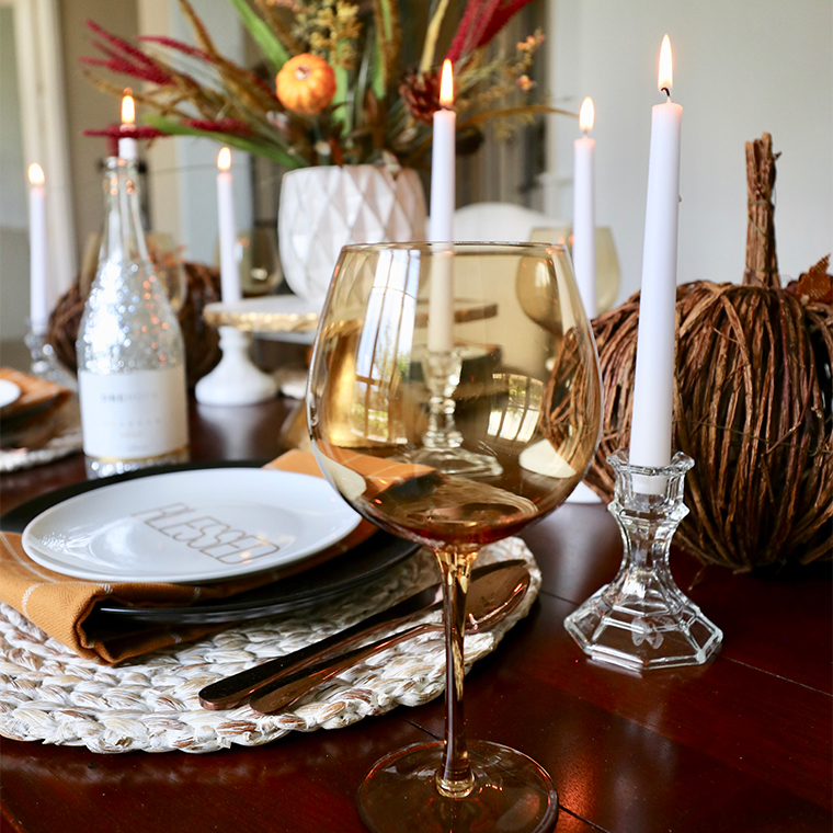 Tips To Create A Classic Autumn Tablescape- amber wine glass