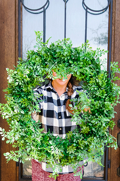 Boxwood wreath for halloween