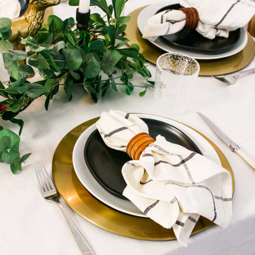 Classic Holiday Table With Flavored Sparkling Water And Food Pairings ...